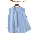 Retro Chinese stijl lichtblauwe mouwloze herenvest, luchtig met traditionele knopen - M / Lichtblauw