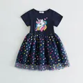 Abito unicorno blu navy per bambina con gonna in tulle a cuori colorati per l'estate. - Blu navy / 90cm