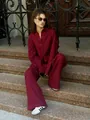 Bordeauxrode oversized set met shirt met lange mouwen en wijde linnen broek dames - S / Bordeauxrood