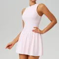 Vestido de tenis rosa claro con cuello alto y falda evasé en línea A para deportes fuera - S / Rosa mousse