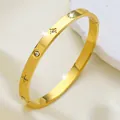 Gedetailleerd overzicht van 18k vergulde roestvrijstalen armband met ster- en diamant - Goud (SZ422)