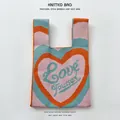 Borsa da polso in maglia stile pastorale con motivo a cuore colorato 'Love Yourself' - Cuore Sfumato Arancione Rosa