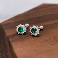 S999 Silber Ohrstecker mit grünem Edelstein und Heiligenschein im Schraub-Stil - Grüner Zirkonia