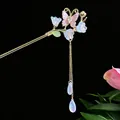 Eleganter chinesischer Haarstab aus Gold mit Schmetterling, Blüten und blauen Quasten - Schmetterling Blume Blauer Tropfenanhänger Quaste (2545)
