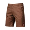 Lässige braune Cargo-Shorts für Herren mit geradem Bein und bequemen elastischen Bund - EU 30 / Braun