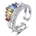 Anello regolabile in argento con corona arcobaleno e zirconi rettangolari colorati - Aperto Regolabile / Oro Bianco