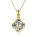 Collar de plata de ley dorado con colgante de trébol de cuatro hojas de moissanita. - Moissanita Dorada De 12 Quilates (con Certificado) / Plata 925