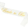 Elegante weiße Satinschärpe mit goldenem Bride to Be Glitzerdruck für Brautpartys - Weiß mit goldenem Glitzer (Stil 2) / 160 cm x 9,5 cm