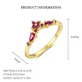 Elegante anillo de plata 925 con flor del bosque, circonitas rojas y baño de oro - Talla 7 / Dorado (Strass Rojo)