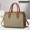 Borsa a mano capiente per ufficio con motivo classico e robusti manici marroni - 29*12*22cm / Cachi Con Giallo