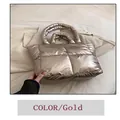Grote metallic gouden gewatteerde draagtas van doorgestikt materiaal voor winter - Goud