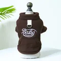 Warme braune Waffelstrick-Haustierweste mit Stickerei für kleine Hunde und Katzen - Dunkelkaffee Waffel-Stil