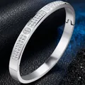 Bracciale rigido in acciaio inox argento con cristalli e motivi circolari - 32A-10 Stile Zirconia a Forma di Croce in Acciaio