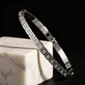 Pulsera minimalista de acero inoxidable plateado con eslabones cuadrados y piedras redondas - Estilo Cuadros (44-C-5) / Especificación Estándar / Color acero / 0.9