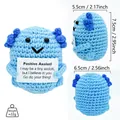 Jouet axolotl au crochet bleu fait main avec carte de message positif pour cadeau - Axolotl bleu