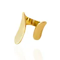 Close-up detail van een minimalistische vergulde open ring met uniek gebogen ontwerp - Verstelbaar Open / Goud (G021)