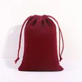 Elegante sacchetto in velluto bordeaux con coulisse per gioielli e confezioni regalo - Rosso Vino; 7*9cm