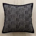 Retro kussensloop met zwart-wit pied-de-poule motief van luxe getextureerde stof - 45*45cm (Alleen Hoes) / Fijne Houndstooth Zwart