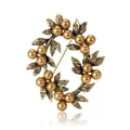 Vintage-Brosche in Kranzform mit champagnerfarbenen Perlen - Antikgold (B113-B)