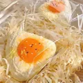 Cute slow rebound squishy toy shaped like a triangular rice ball with fried egg - Ultra Soft Thickened High Quality / Triangle Rice Ball