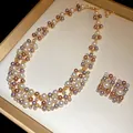 Parure de bijoux style palais vintage avec perles multicolores et strass brillants - Gris et Café