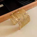 Bracelet manchette ouvert doré irrégulier de luxe avec des accents de cristal - Style 37 / Or