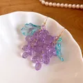 Koreaanse stijl acryl paarse druiven oorbellen met blauwe blaadjes in een schelp - Zilveren naald / Paars druiven hanger stijl (56#)