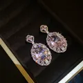 Eleganti orecchini pendenti ovali in zircone rosa con halo di cristalli - Orecchini (Perno in argento) / Argento-Rosa