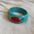 Vintage turquoise marbled acrylic bangle with a red oval gemstone centerpiece - Cyan/Wine Red