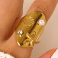 Bague élégante en acier inoxydable doré thème océan avec étoile de mer, perle et zircon - Style Bouclier Étoile de Mer Coquillage (3719) / Or