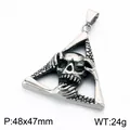 Vintage Gothic Totenkopf Dreieck Anhänger aus Titanstahl mit silbernem Antik-Finish - Punk Totenkopf Augen Bedeckt Stil (KP118943-LU) / Antik Silber