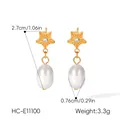 Detail view of gold star earrings with pearl drops showing 2.7cm length and 3.3g weight. - Star Pearl Stud Earrings(XZ-E11100) / Gold