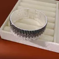 Bracciale rigido multistrato in argento con strass sfumati neri e bianchi - Sfumatura Grigio Nero Argento