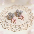 Pendientes de flores de aguja de plata con lazos de esmalte rosa y cristales brillantes - Plata-Rosa