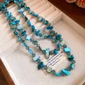 Elegante mehrlagige Halskette mit blauen quadratischen Muschelstücken und Kristallen - Blaue Muschel-Kristall-Perlen-Pulloverkette im Vintage-Stil / Blau