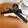 Elegante molletta per capelli con fiocco nero e bordo in pizzo bianco su legno - 14# Clip a Torsione / Bianco - Fiocco Nero