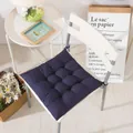 Dik getuft donkerblauw vierkant stoelkussen met koordjes voor comfortabel kantoorgebruik - 40cm X 40cm / Marineblauw