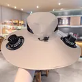 Cappello da sole beige a tesa larga con due ventole a energia solare integrate. - Regolabile / Cappello con ventilatore solare a doppio foro (Cachi)
