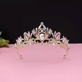 Elegante Vintage-Brauttiara mit funkelnden Strasssteinen in goldener Fassung. - Nr. 2 KC Gold (AB Stein)