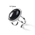 Bague argentée ajustable minimaliste avec une grande pierre noire ovale de 13x18mm - Bz0230