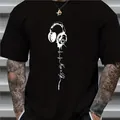 Schwarzes Herren-T-Shirt mit kreativem Kopfhörer-Motiv und Music is Life-Schriftzug - XS / Schwarz