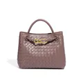 Sac cabas en cuir tressé main mauve avec une boucle décorative en nœud doré pour femme - Taupe