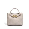 Elegante borsa a mano in pelle intrecciata beige con chiusura a nodo dorato da donna - Bianco Sporco