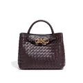 Borsa a mano di lusso intrecciata bordeaux con dettaglio nodo a fiocco dorato elegante - Viola uva e cioccolato