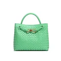 Elegante borsa shopping verde intrecciata a mano con dettaglio fiocco dorato top - Verde Sirena