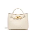 Elegante borsa tote in pelle intrecciata a mano color crema con dettaglio nodo dorato - Bianco puro