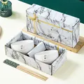 Élégant ensemble de bols en céramique et baguettes dans une boîte cadeau motif marbre chic - Coffret Cadeau Cygne D'or (2 Bols 2 Baguettes Coffret Cadeau Inclus)