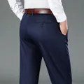 Pantaloni eleganti da uomo in Lyocell blu navy di alta qualità, vestibilità dritta e comoda - 34 (2.7 Piedi) / Pantaloni e gonne / Blu Reale (Regolare)