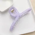 Grande pince à cheveux élégante violet lavande enveloppée de tissu texturé doux - Enveloppé de Tissu / Violet