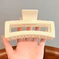 Grande pince à cheveux carrée en acrylique crème mat élégante pour l'arrière de la tête - Carré Mat / 13cm / Blanc